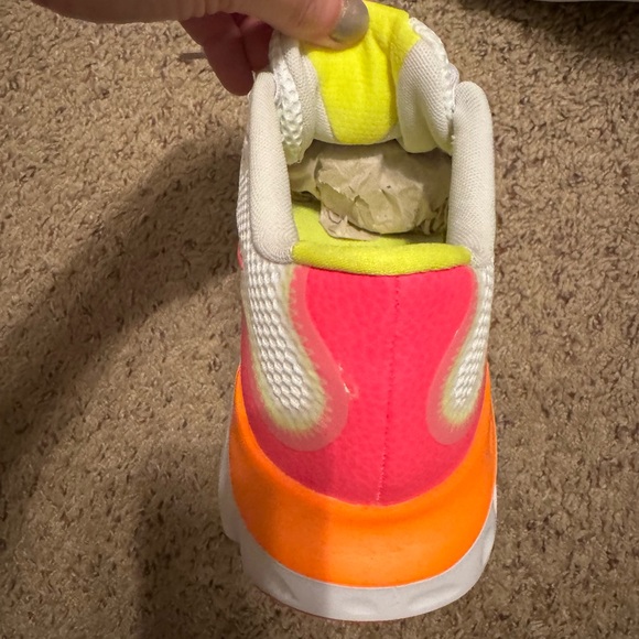 NEW‼️Womens Renew Run 'Platinum Pink Blast - Picture 5 of 6